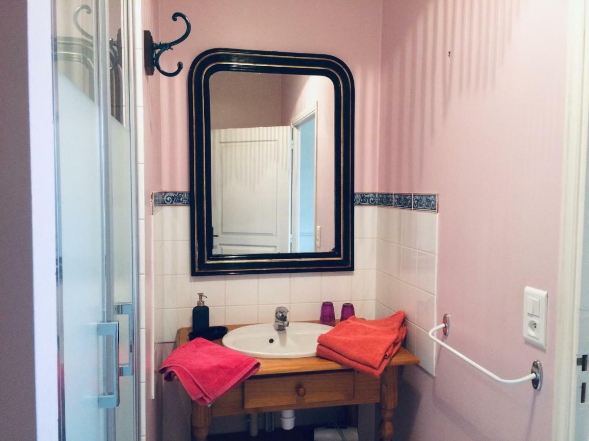 Bed and Breakfast La Ferme De La Fosse Dionne Tonnerre Exterior foto